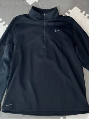 Nike Black Half-Zip Performance Pullover.  Size Medium